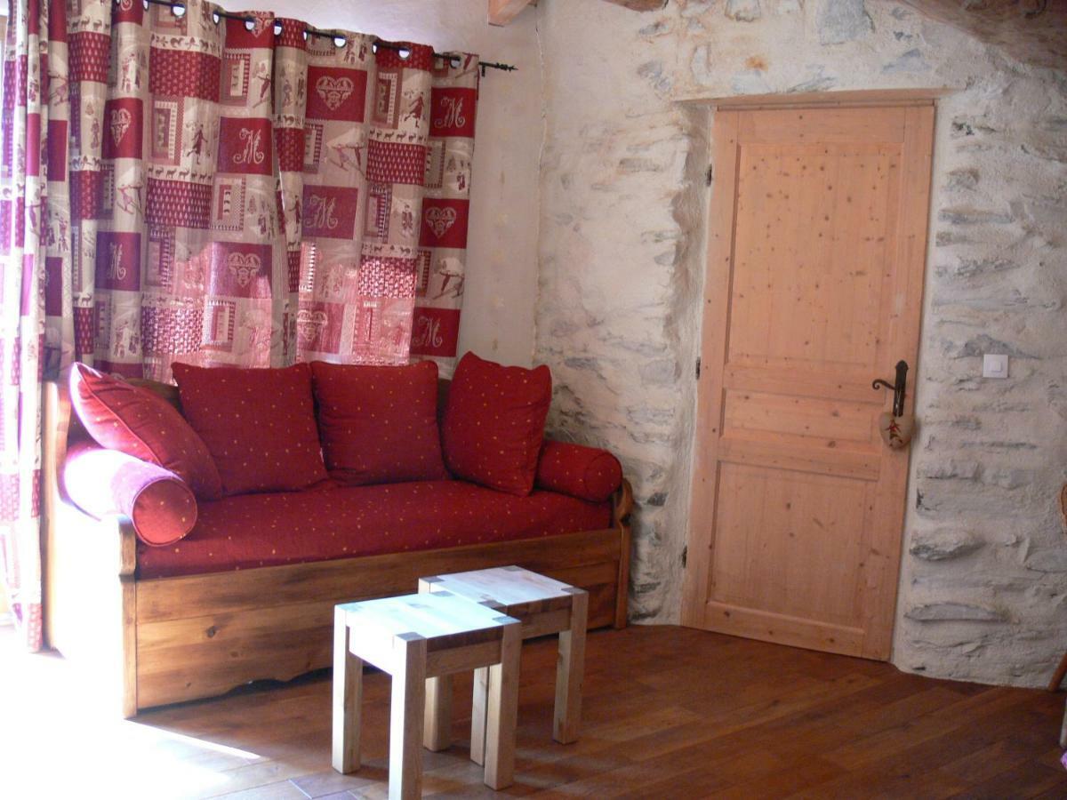 A La Bouge'Hotes Bellentre Luaran gambar