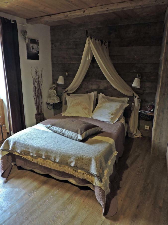 A La Bouge'Hotes Bellentre Luaran gambar